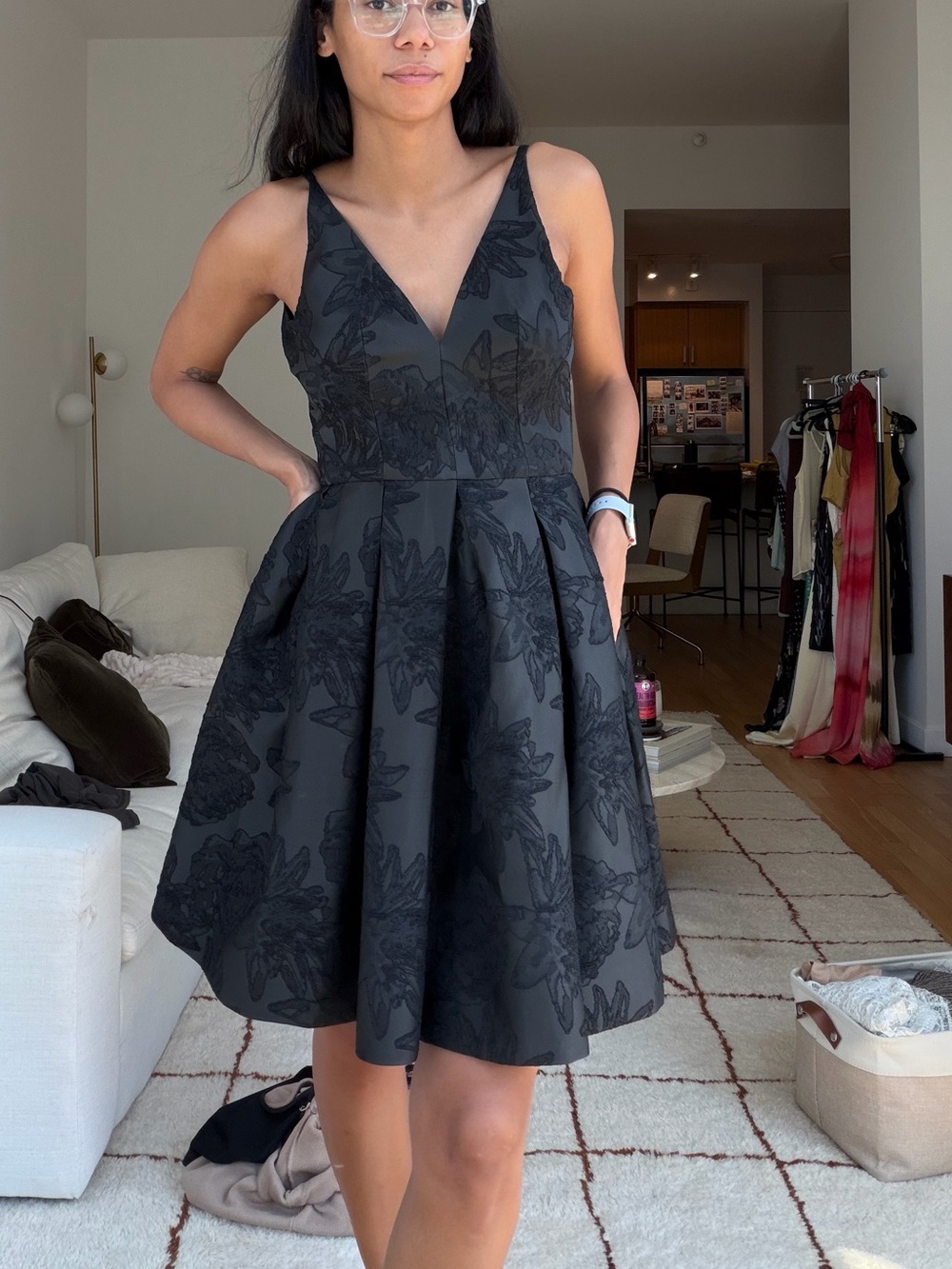 Black Floral V-Neck Pleated cocktail Dress